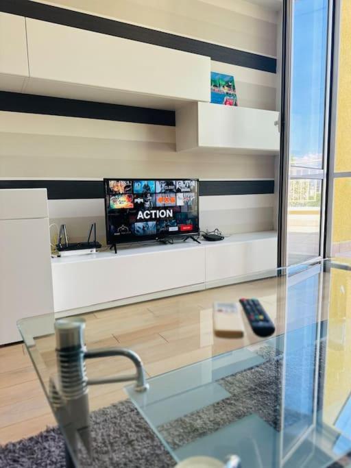 Student Town 1Bdr Apt Софія Екстер'єр фото