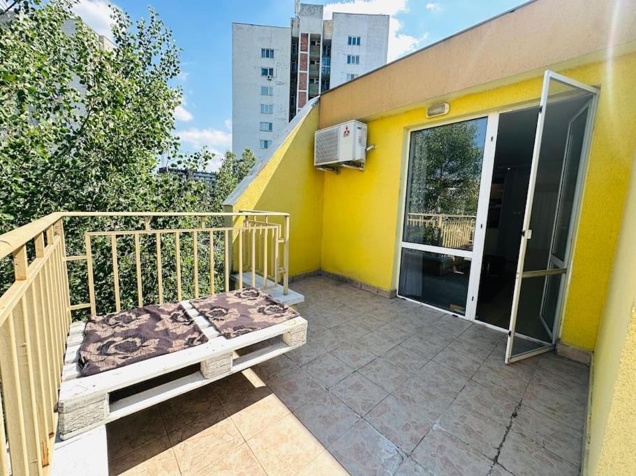 Student Town 1Bdr Apt Софія Екстер'єр фото