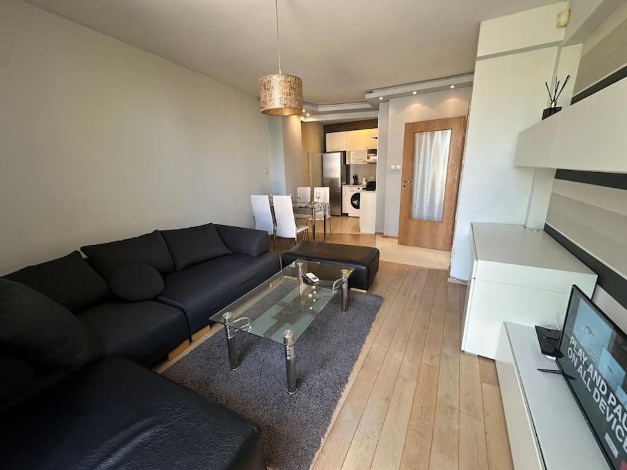 Student Town 1Bdr Apt Софія Екстер'єр фото